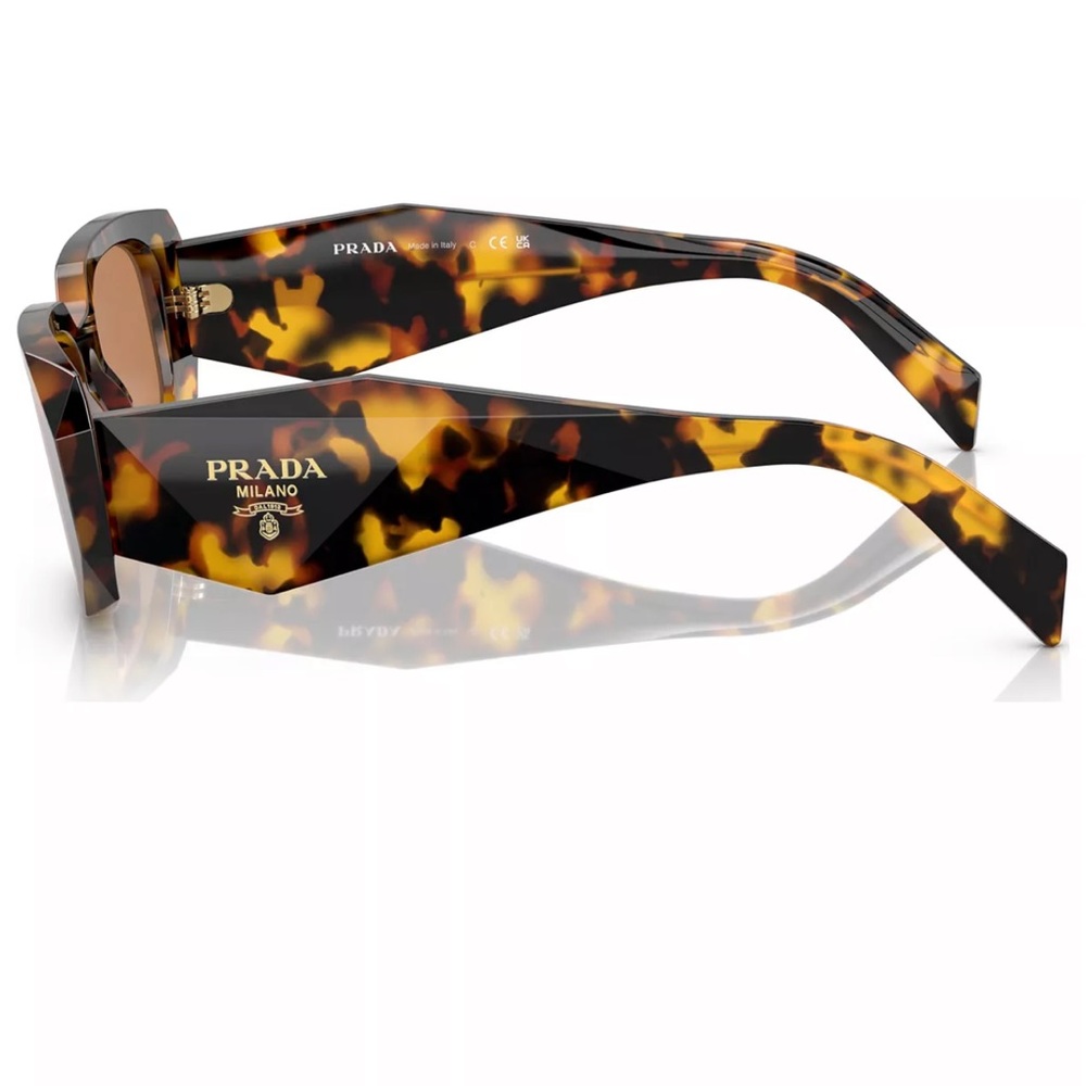 Slightly used with case - Picture 2 of 4